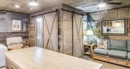 Casas Coastal Experience Cabin C