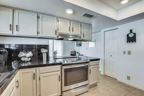 Nhà (4 Bedrooms) | Nội thất