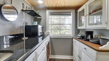 Apartemen (0 Bedroom) | Interior