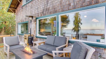 Cottage (2 Bedrooms) | Interior