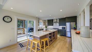 Maison (5 Bedrooms) | Intérieur