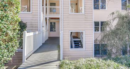 Riverfront Columbia Condo: 4 Mi to Usc!
