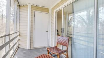 Apartment (1 Bedroom) | Interior