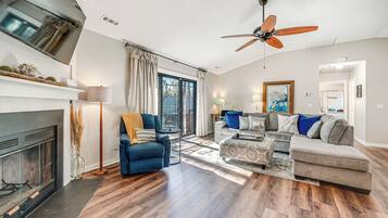 Rumah (2 Bedrooms) | Bagian depan properti