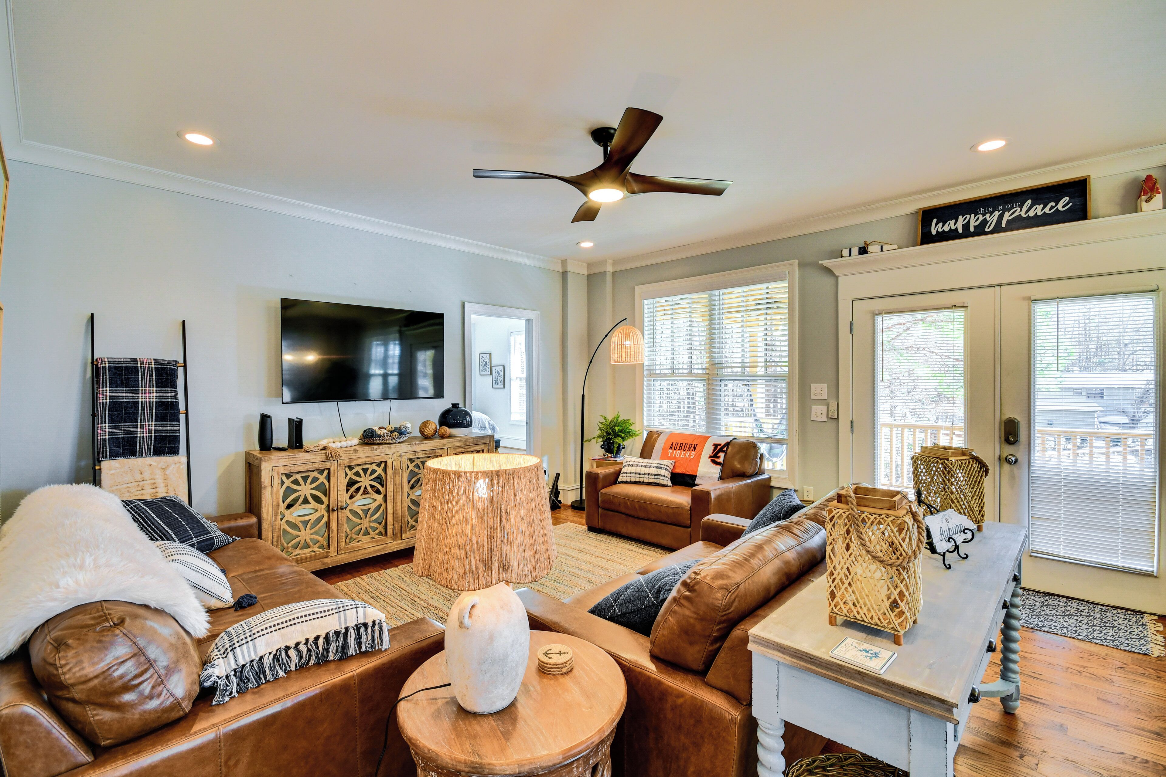 منزل (4 Bedrooms) | المنشأة من الداخل