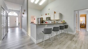 Private kitchen - Kissimmee Oasis w/ Pool & Grill: 8 Mi to Disney! (Kissimmee)