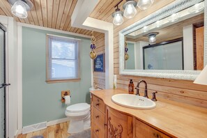 Ferienhaus (2 Bedrooms) | Badezimmer