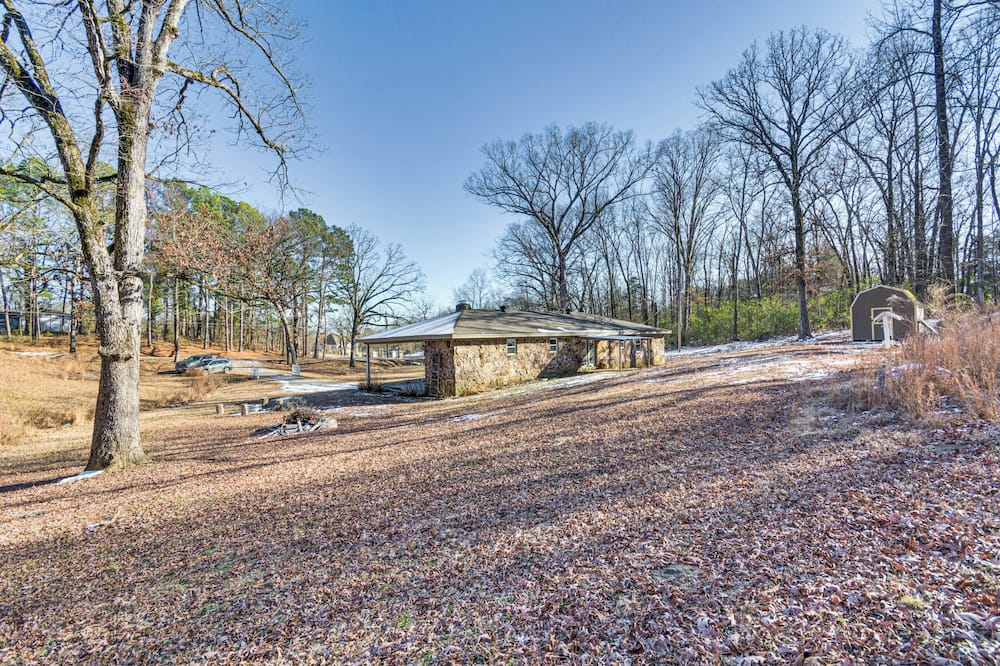 Searcy Retreat Home Near Little Red River - Searcy, AR