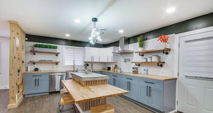 Stunning Jackson Home ~ 2 Mi to Downtown!