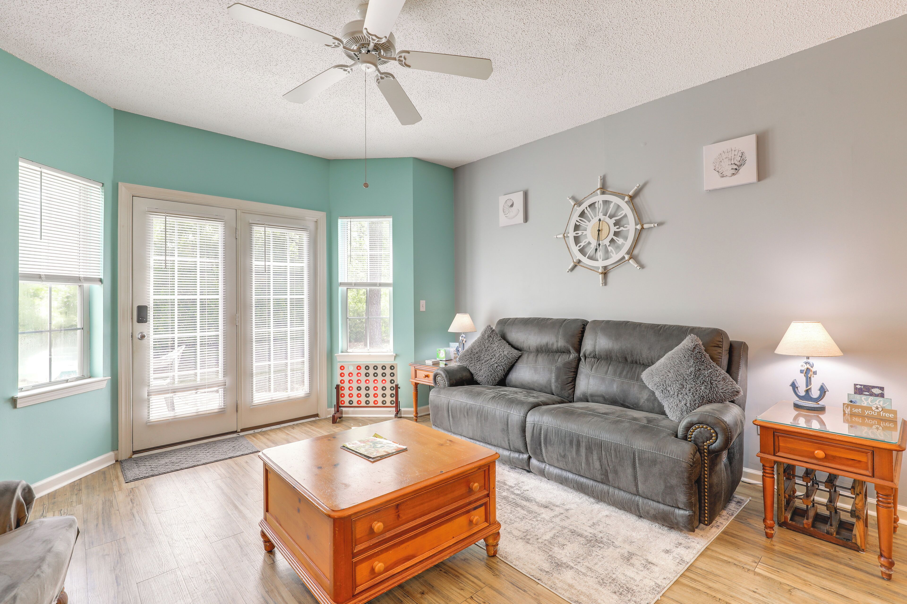 Apartment (2 Bedrooms) | Front of property