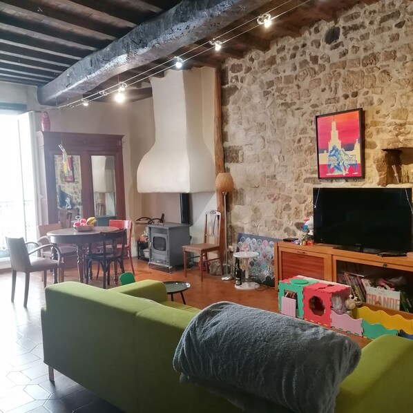 Living area - Grande Maison de Village Proche des Gorges de L'hérault et du Pont du Diable (Aniane)