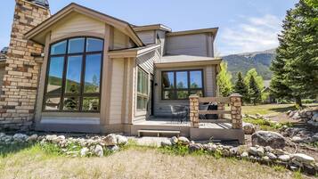 Townhome, 5 Bedrooms | Exterior