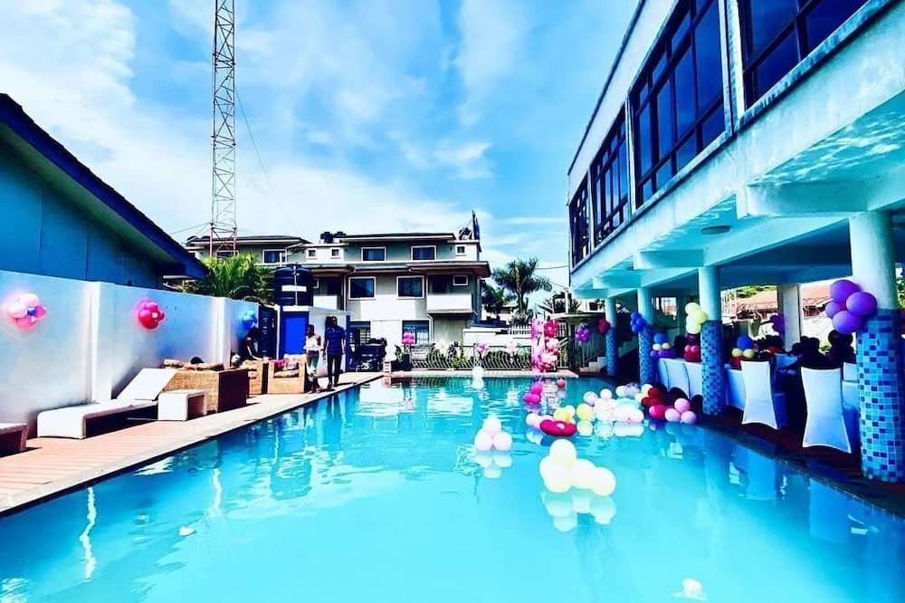 Canwin Hotel