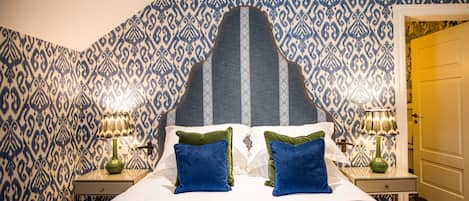 Deluxe Double Room, 1 King Bed, Courtyard View | Premium bedding, individually decorated, individually furnished, desk