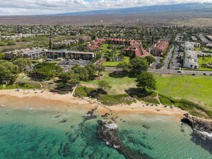 Beach nearby - Stunning Remodel I Kamaole Sands 5-207 (Kihei)