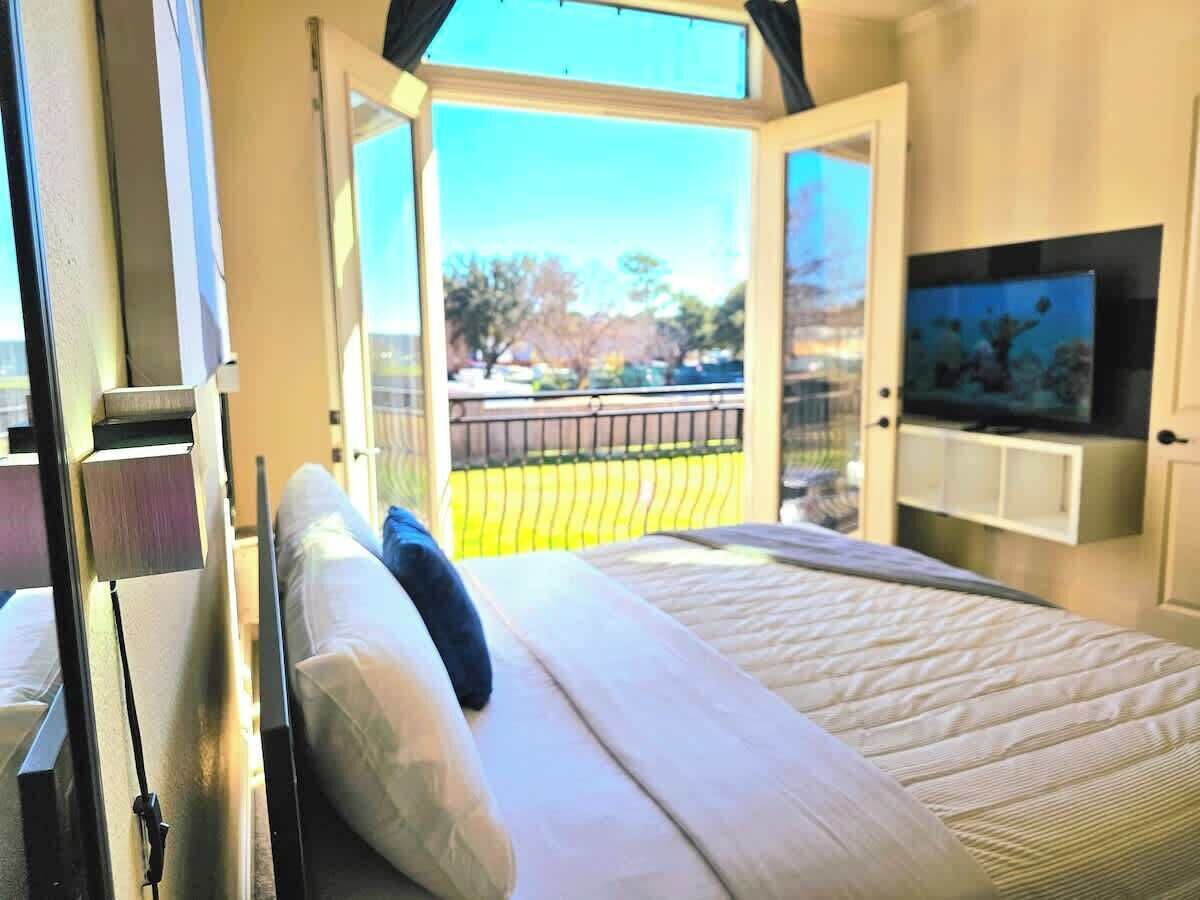 3 chambres, fer et planche à repasser, lit parapluie, Wi-Fi gratuit