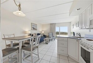 Fridge, microwave, oven, coffee/tea maker