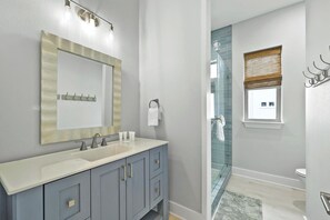 Shower, towels