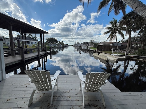 On Gulf Access Canal Peaceful Wooded Lot Close To Everything 1.2 Mi 2 Beach 