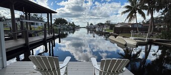 On Gulf Access Canal Peaceful Wooded Lot Close To Everything 1.2 Mi 2 Beach 