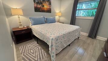 2 bedrooms, desk, iron/ironing board, free WiFi