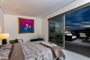 6 soverom, strykejern/-brett, wi-fi og sengetøy