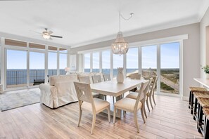 Dining - Phoenix Gulf Tower Condo! (Orange Beach)