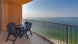 Outdoor dining - Phoenix Gulf Tower Condo with Ocean Views (Orange Beach)
