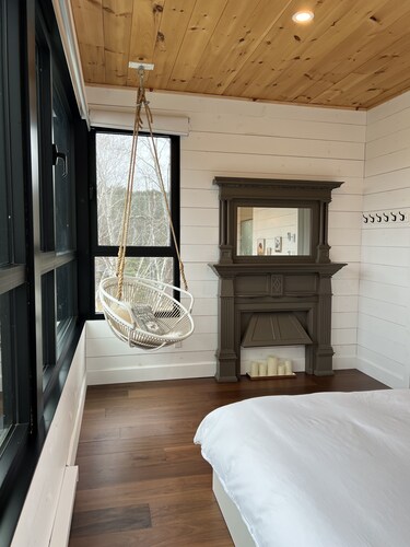 New construction, This Chalet is ready to enjoy all seasons !