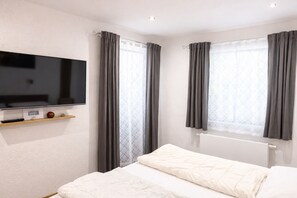 2 chambres, accĂšs au Wi-Fi (inclus), literie fournie