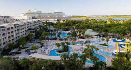 CRUISING? BEACHING? THEME PARKING? 8 min walk to beach CANAVERAL TIMESHARE WEEK