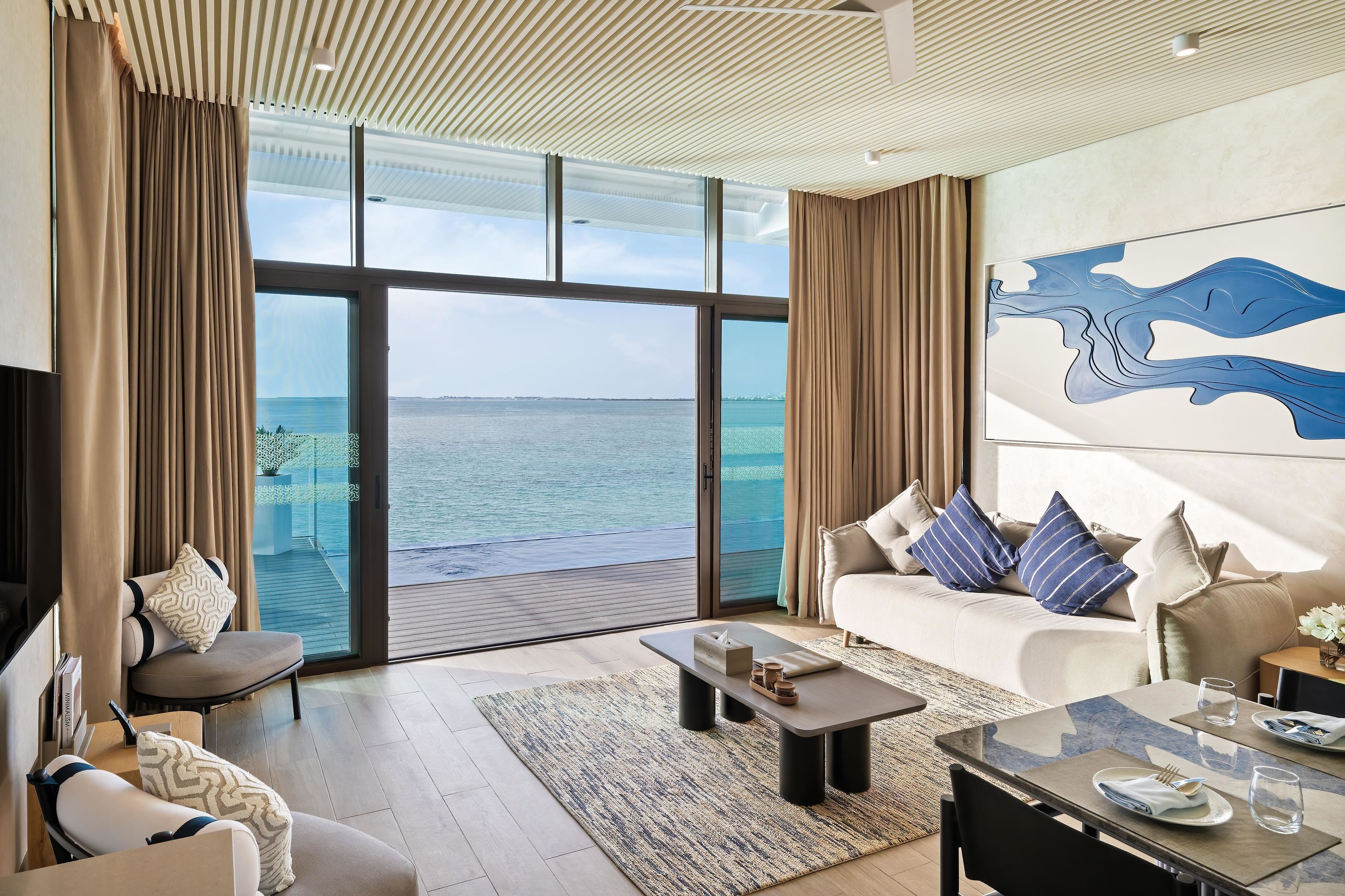 Two Bedroom Over Water Villa | Wohnbereich