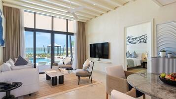 Two Bedroom Beach Villa with Private Pool | Opholdsområde | 65-tommers LED-tv med digitale kanaler