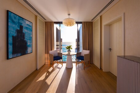 Bab Al Nojoum Hudayriyat Villas - Image 21