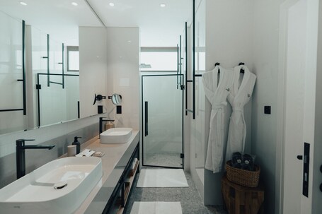 Bab Al Nojoum Hudayriyat Villas - Image 22