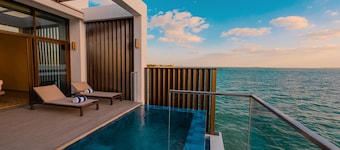 Bab Al Nojoum Hudayriyat Villas