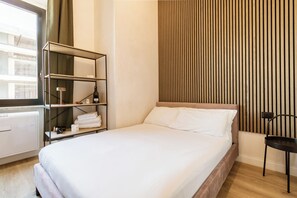 Dobbeltrom – premium | Sengetøy av topp kvalitet, memory foam-senger og safe på rommet