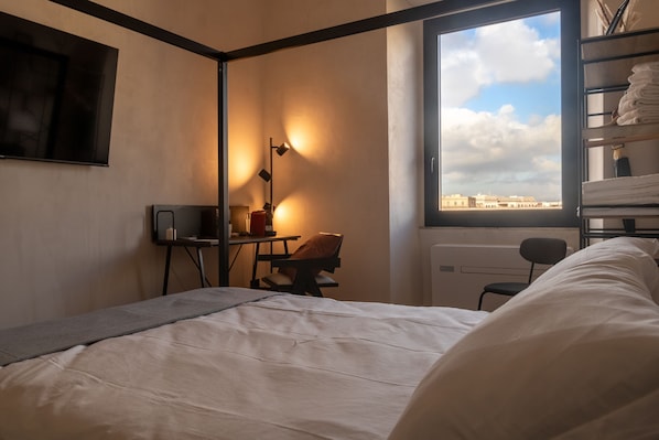 Quarto quádruplo família | Roupas de cama premium