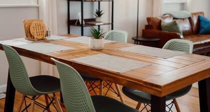 Charming Oak Hill Getaway Near the New River Gorge