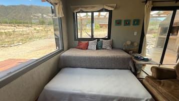 1 habitación, wifi y ropa de cama