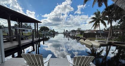 Gulf Access Canal & Dock 1.2 Miles 2 Beach Just Redone Close 2 Barefoot Beach!!!