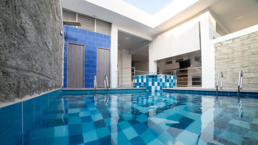 HOTEL SANTA MARTA TROPICAL