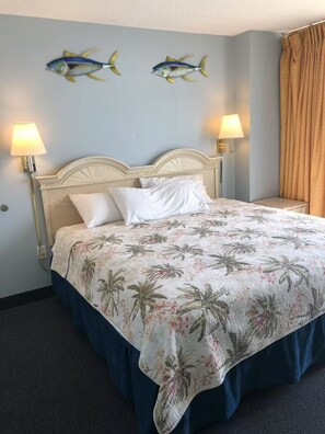 2 bedrooms, iron/ironing board, free WiFi, bed sheets - Amazing Condo at Atlantica Resort, Central Location, Watch Sunrise from Your Bed (Myrtle Beach)