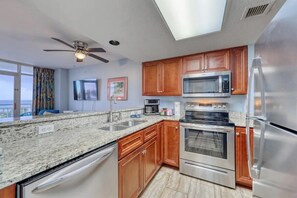 Fridge, microwave, oven, stovetop - Amazing Condo at Atlantica Resort, Central Location, Watch Sunrise from Your Bed (Myrtle Beach)