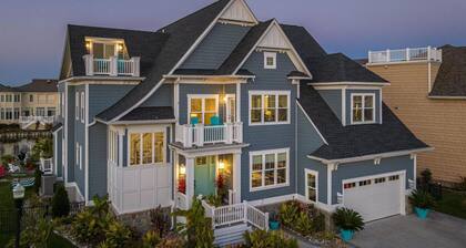 ⭐️Brand New High End Luxury Bayside Mansion Pool⭐️