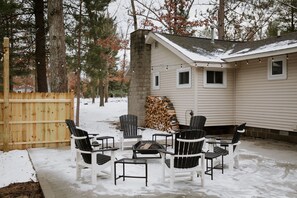 Terrace/patio - Sleeps 14! Hot Tub, GAME ROOM, ORV Trails & EASY lake access! (South Branch)