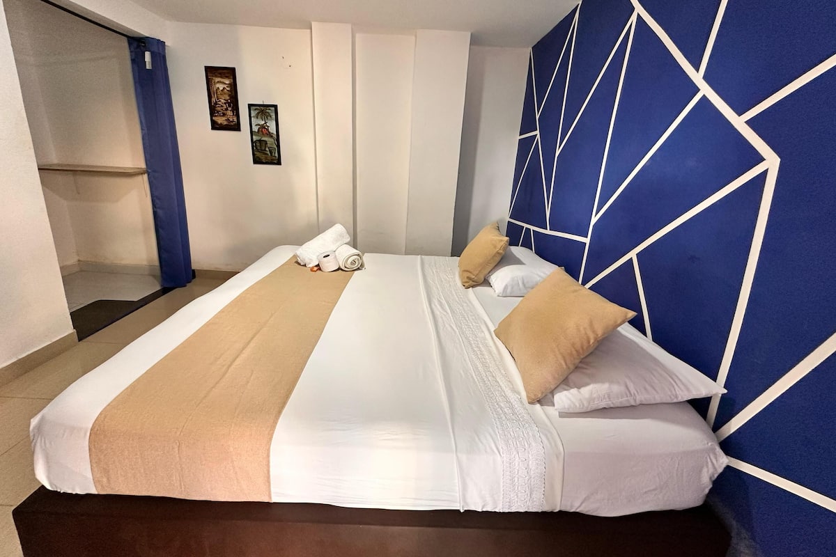 Minibar, soundproofing, free WiFi