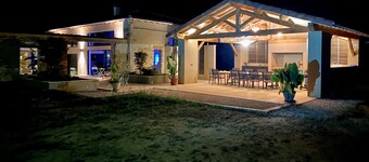 Gite Le Biau Classé 5 Étoiles, Piscine, Campagne Gers