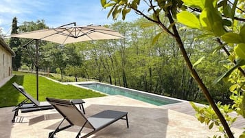 Piscine extérieure, piscine chauffée