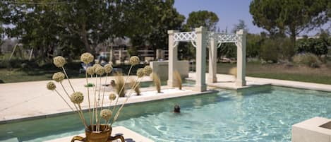 Piscina stagionale all'aperto